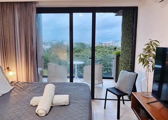 Ocean View En 4th Piso, Enseguida De 5ta Ave *